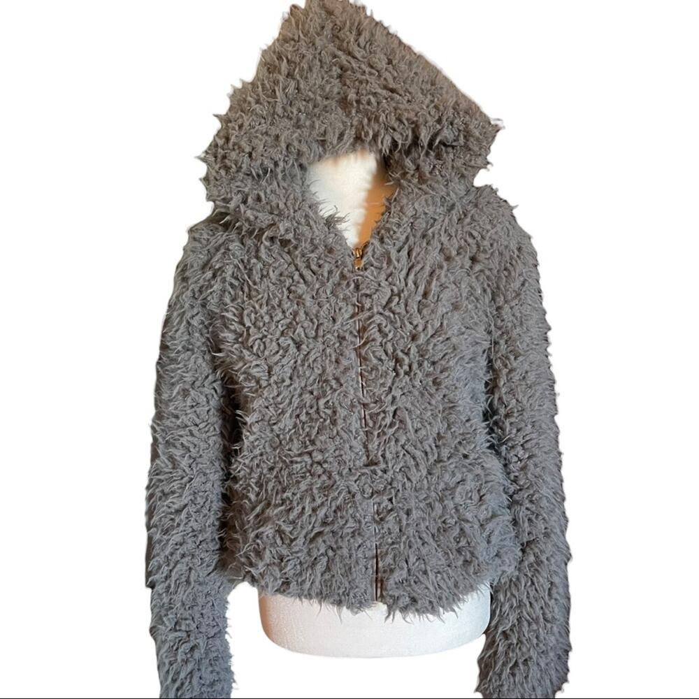 COZY WAIST LENGTH FAUX FUR JACKET WITH HOOD-SUPER COZY-IN GREAT CONDITION
